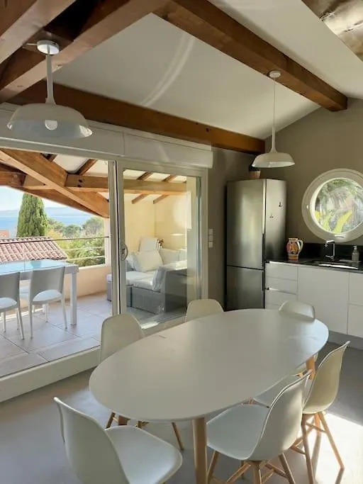 Villa Provencale Avec Vue Mer, Proche Centre Ville Et Plages. Saint-Raphael