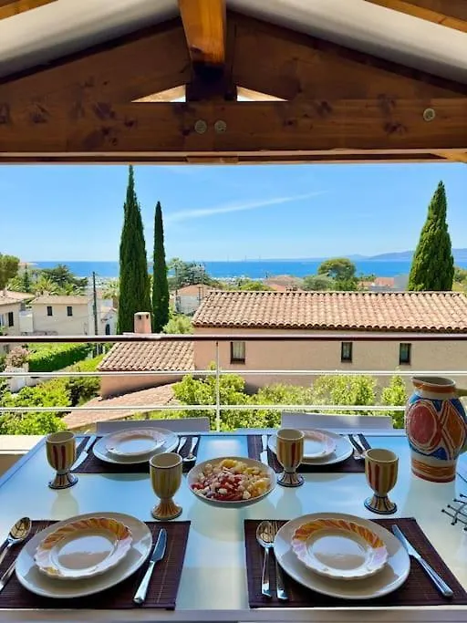 Villa Provencale Avec Vue Mer, Proche Centre Ville Et Plages. Saint-Raphael