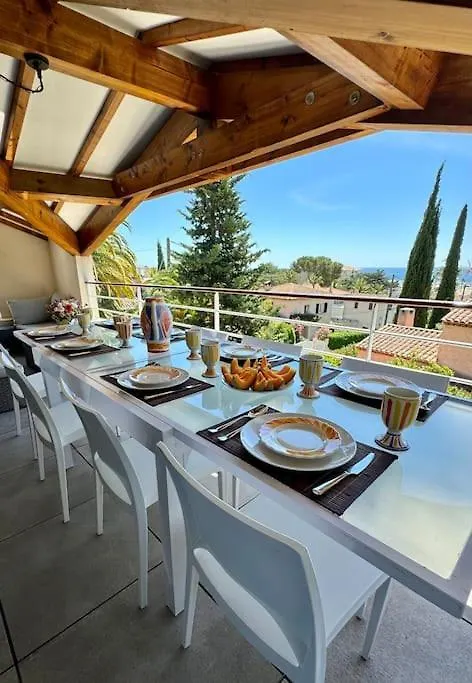 Villa Provencale Avec Vue Mer, Proche Centre Ville Et Plages. Saint-Raphael